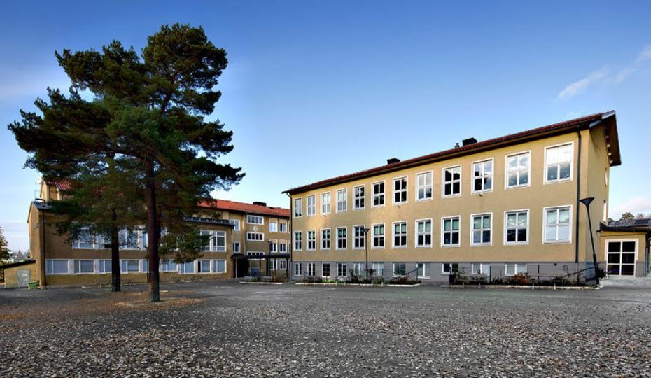 Helenelundsskolan Skolgården